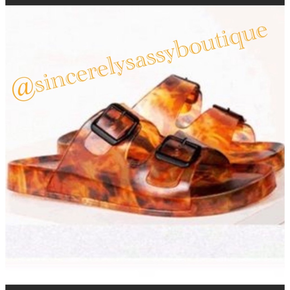 “Lava” Double Buckle slides🔥❤️